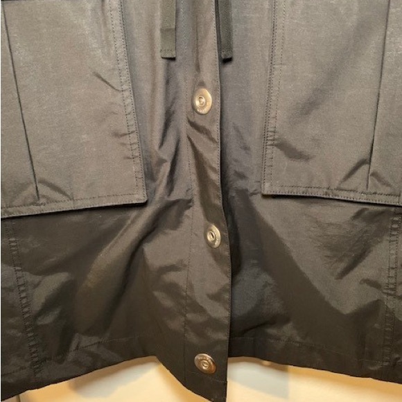 Hunter Parka in Black - Picture 8 of 9